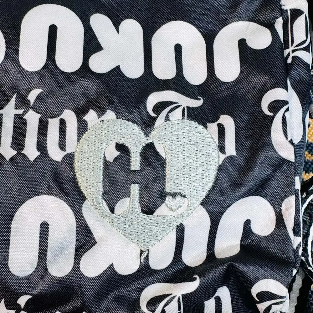 Vintage Harajuku Lovers Fatal Attraction To Cuteness Crossbody Messenger Bag - Picture 4 of 9